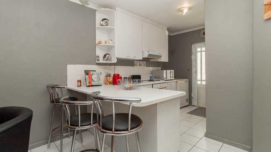 2 Bedroom Property for Sale in Glenwood Western Cape